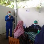 Pelaksanaan Vaksin AstraZeneca Dosis pertama Di puskesmas Samboja